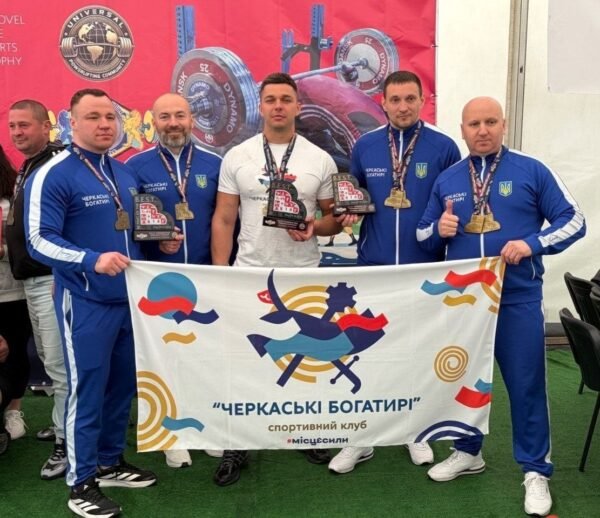 порожній